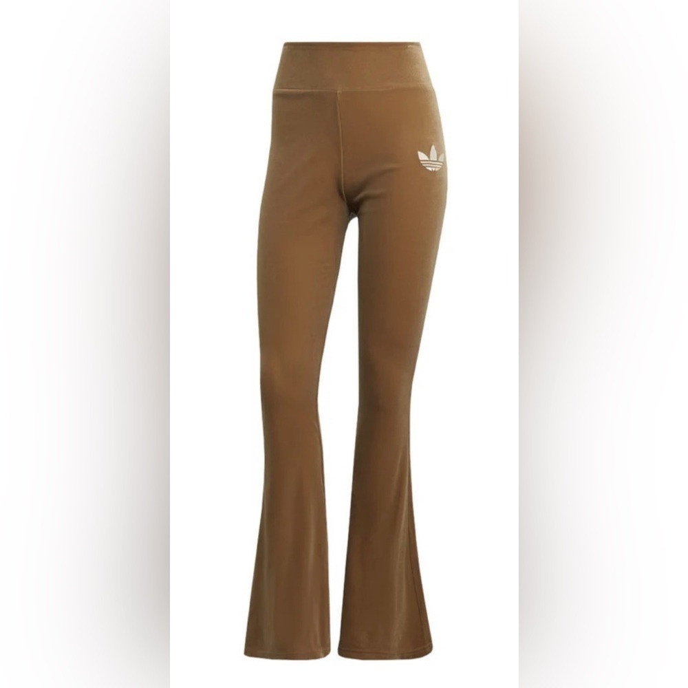 adidas - Women's Adicolor Heritage Now Flared Legging size small
Velvet